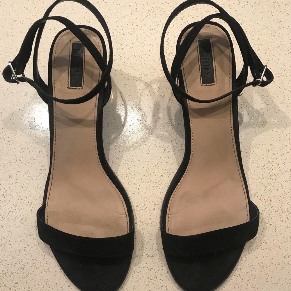 Forever21 Black Strappy Heels - Picture 2 of 4
